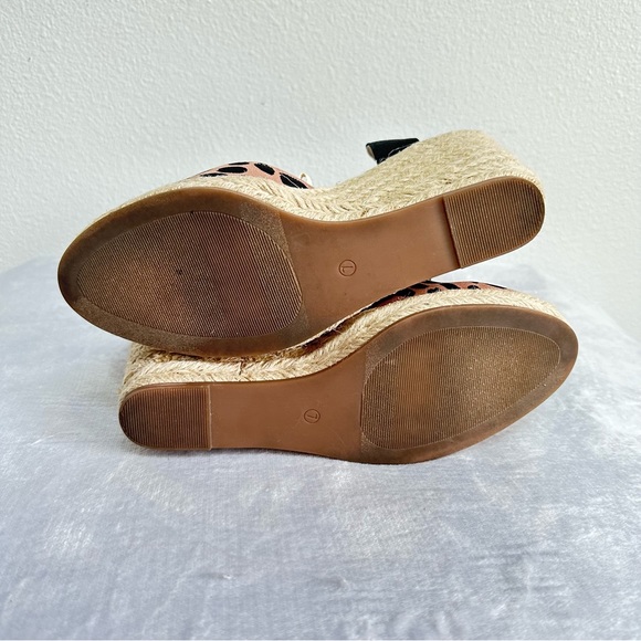 LOFT Leopard Print Wedges Size 7 - Picture 5 of 7